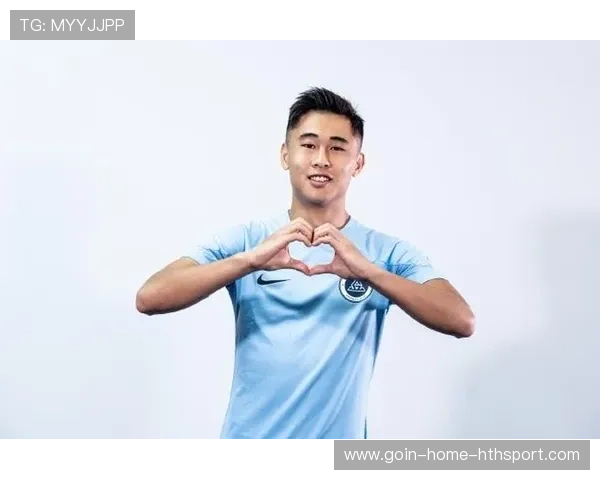 戴伟浚代表深圳新鹏城主罚任意球直挂死角得分